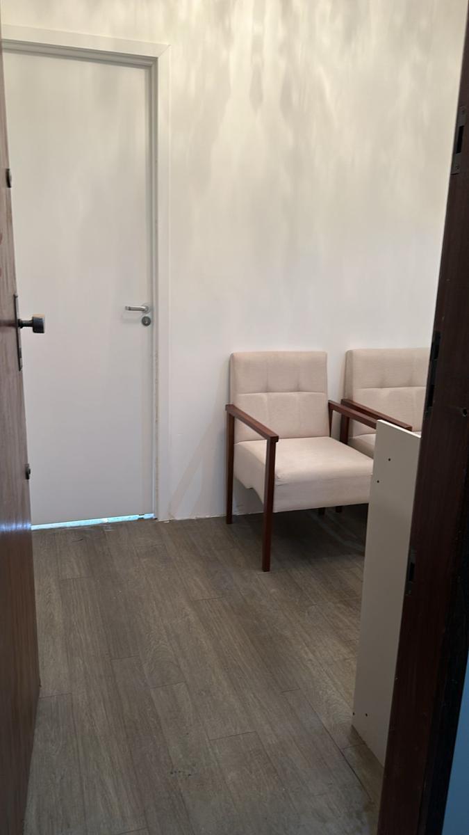 Sala, Funcionários, 1 Quarto, 0 Vaga