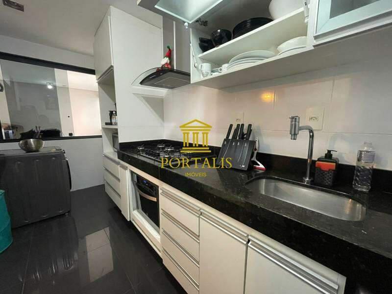 Apartamento, Castelo, 2 Quartos, 2 Vagas, 1 Suíte