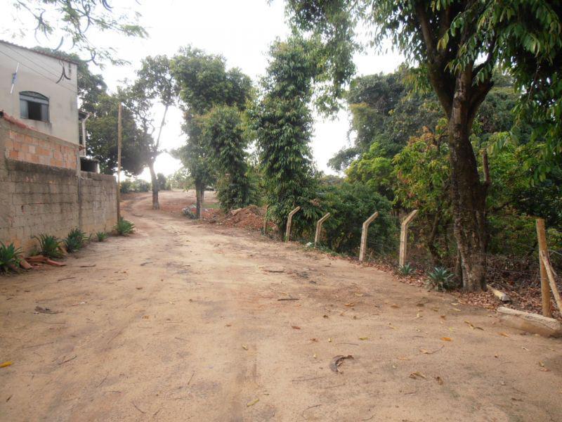 Lote, Ouro Negro, 2 Quartos, 10 Vagas