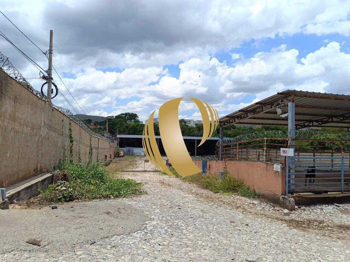 Galpão, Esperança, 0 Quarto, 100 Vagas