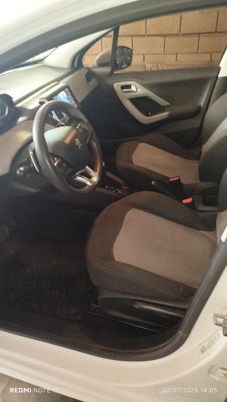 Peugeot 208 Active Pack 1.6 Flex 16v 5p Aut.