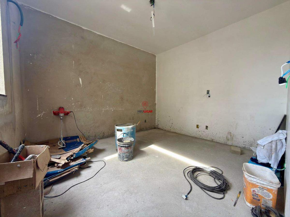 Casa, Cardoso, 3 Quartos, 4 Vagas, 1 Suíte