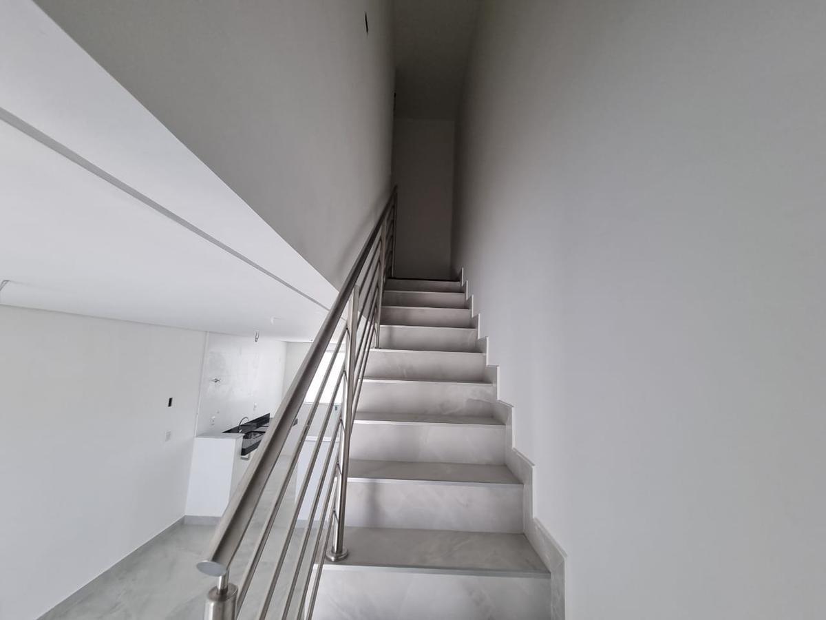 Casa, Planalto, 2 Quartos, 1 Vaga, 2 Suítes