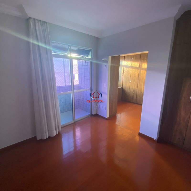 Cobertura, Castelo, 4 Quartos, 2 Vagas, 1 Suíte