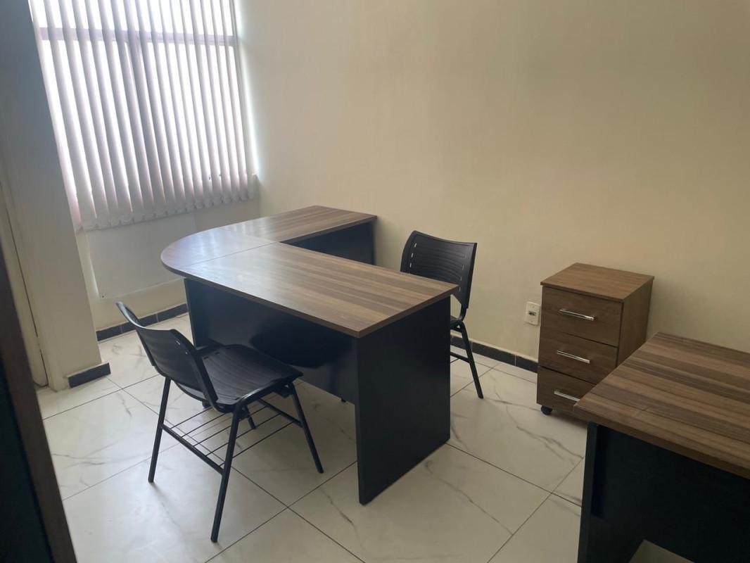 Sala, Centro, 0 Quarto, 0 Vaga, 1 Suíte