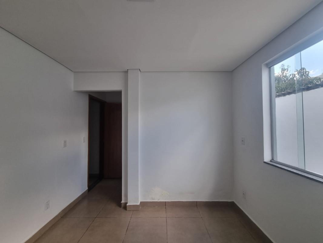 Casa, Jardim Riacho das Pedras, 2 Quartos, 4 Vagas, 1 Suíte