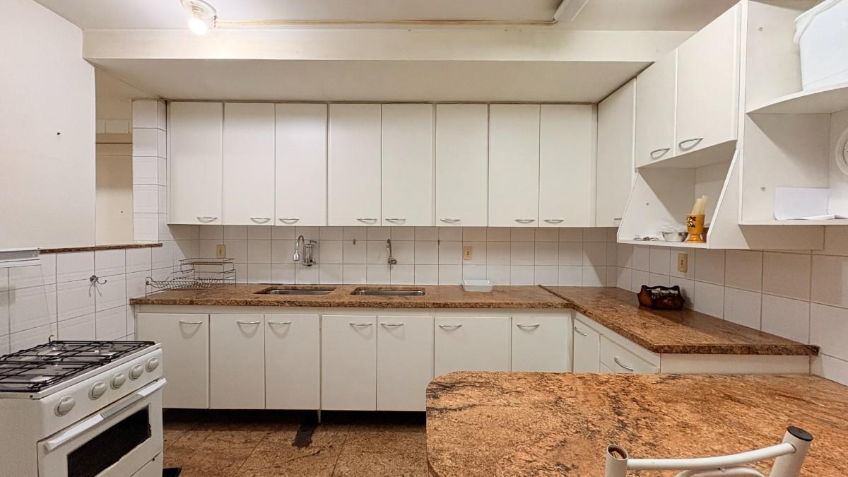 Apartamento, Savassi, 4 Quartos, 2 Vagas, 1 Suíte