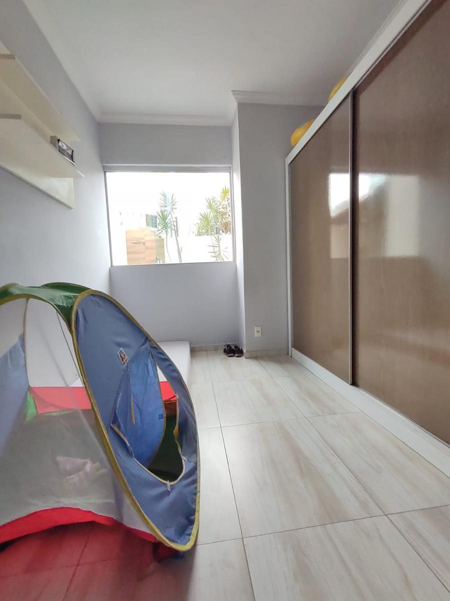 Casa, Vila das Flores, 4 Quartos, 2 Vagas, 1 Suíte
