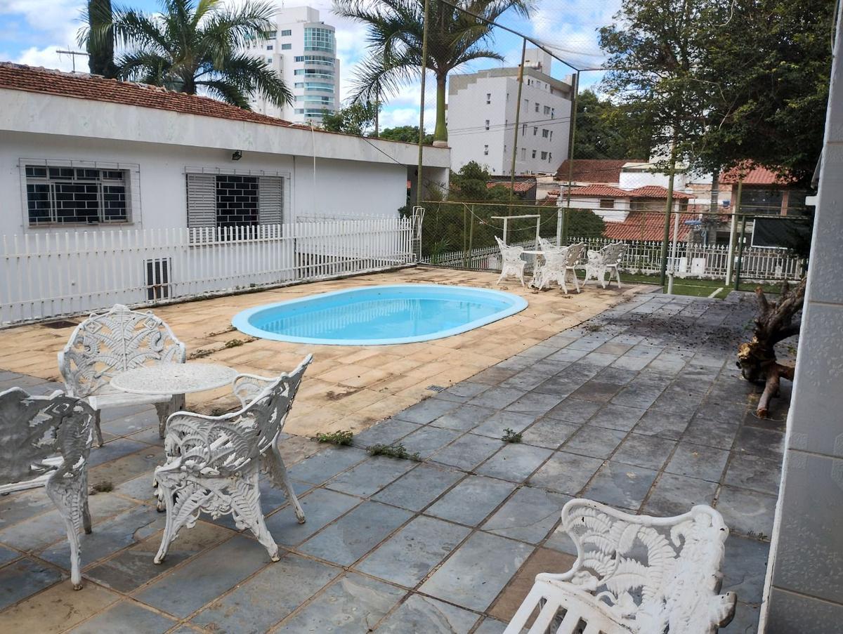 Casa, São José (pampulha), 4 Quartos, 7 Vagas, 4 Suítes