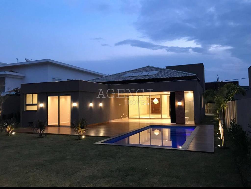 Casa em Condomínio, Alphaville - Lagoa dos Ingleses, 4 Quartos, 0 Vaga, 4 Suítes