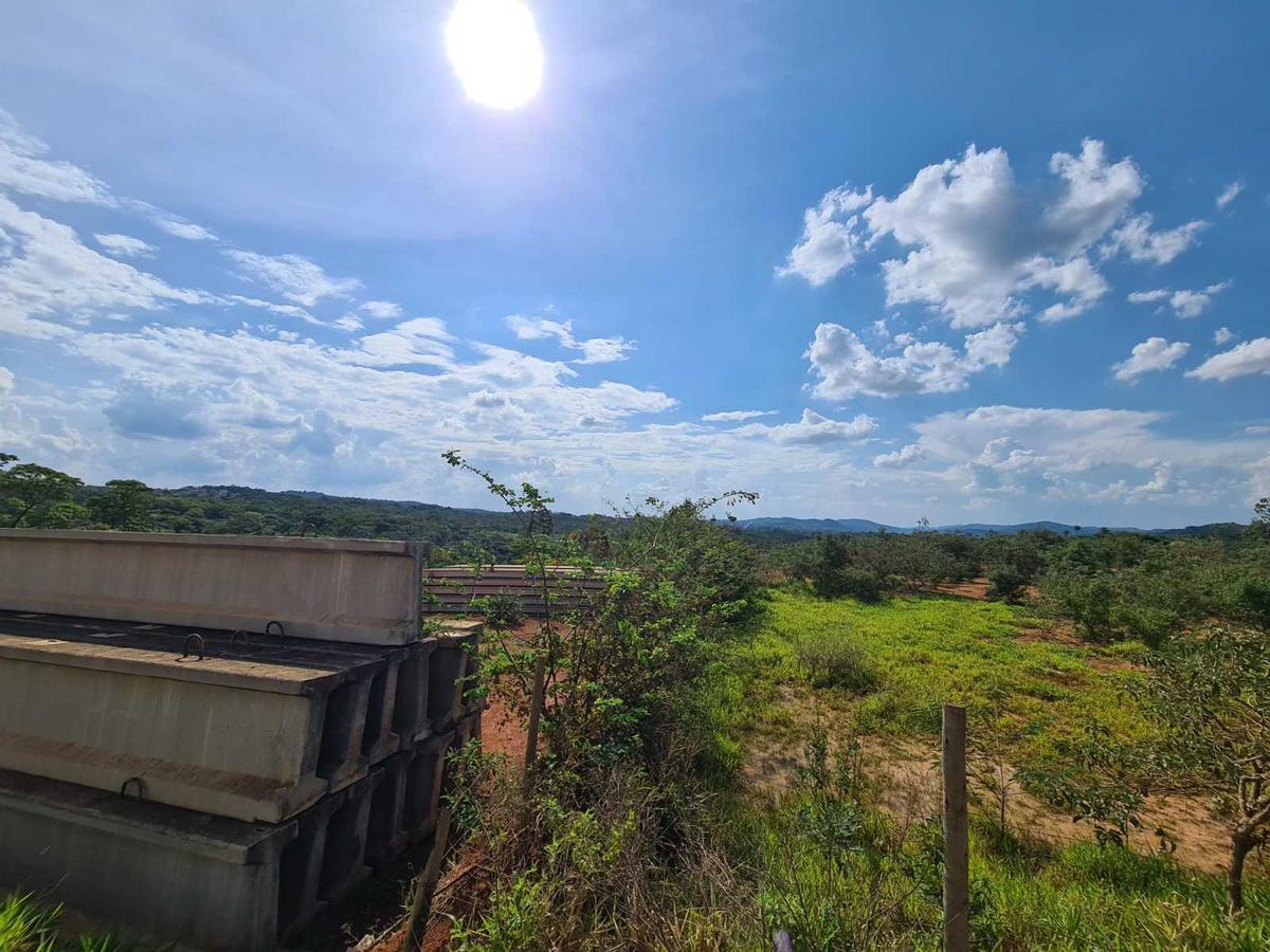 Lote, Novo Retiro, 0 Quarto, 0 Vaga