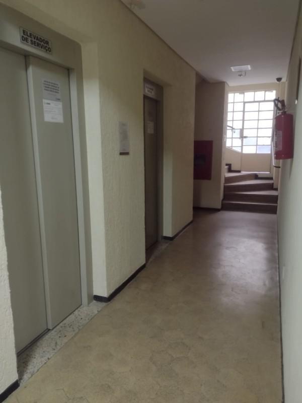 Quitinete, Barro Preto, 1 Quarto, 0 Vaga