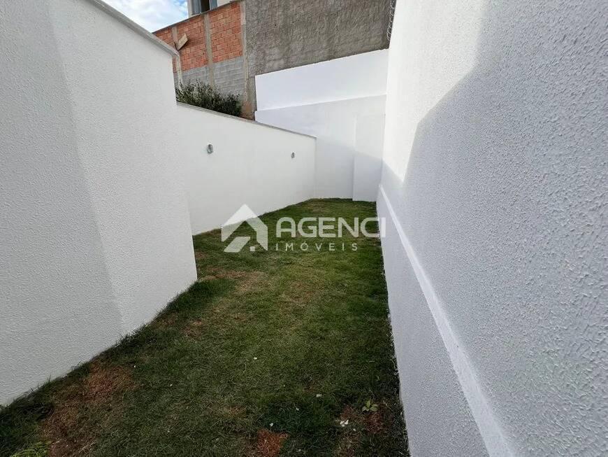 Casa, Vale das Orquídeas, 3 Quartos, 0 Vaga, 1 Suíte