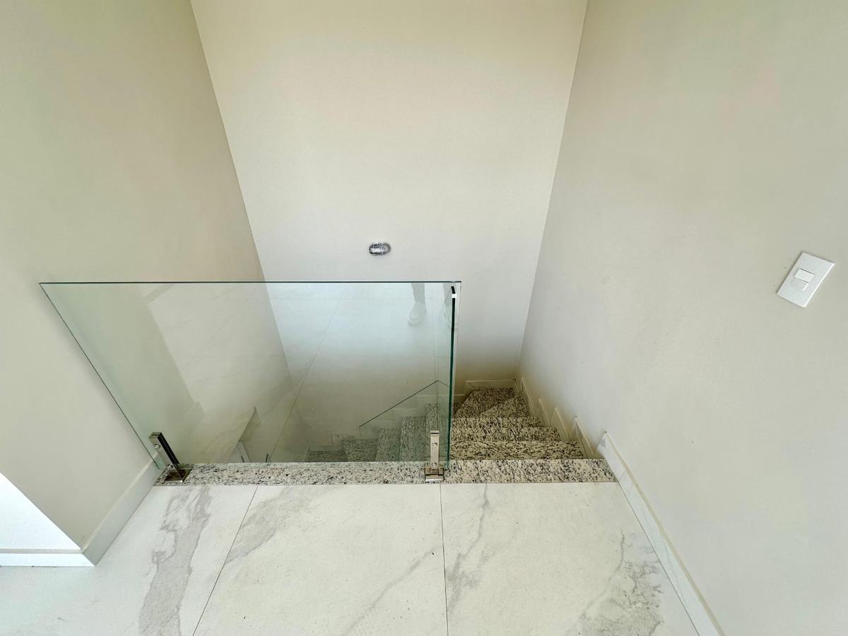 Cobertura, Itapoã, 2 Quartos, 2 Vagas, 1 Suíte