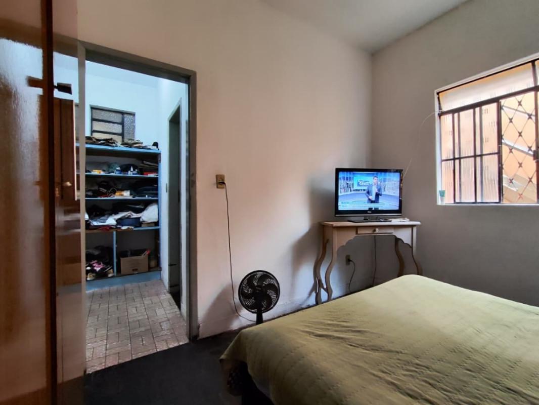 Casa, Providência, 5 Quartos, 4 Vagas, 1 Suíte