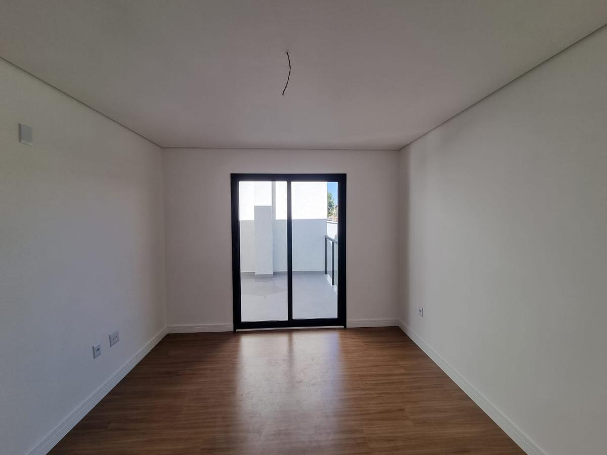 Casa, Planalto, 3 Quartos, 2 Vagas, 1 Suíte