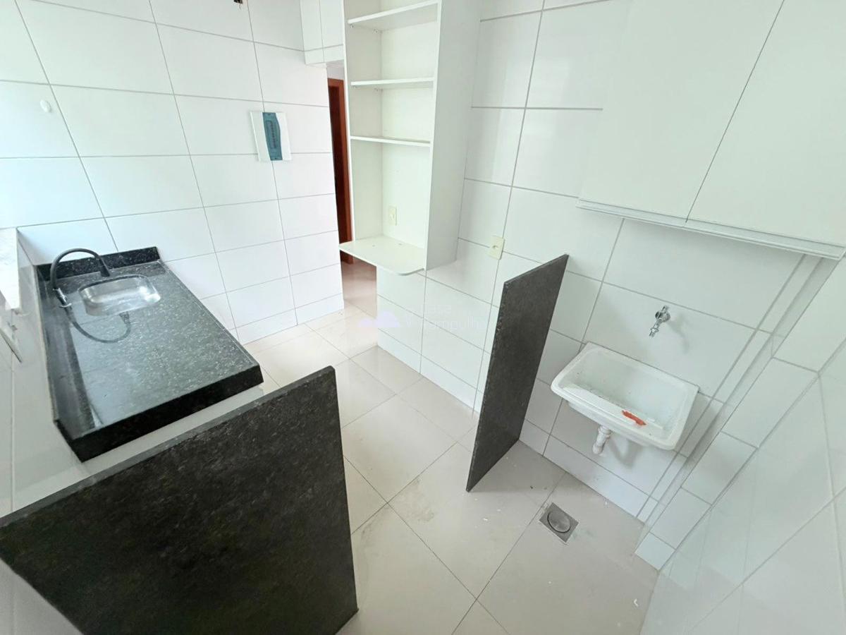 Apartamento, Candelária, 2 Quartos, 2 Vagas, 1 Suíte