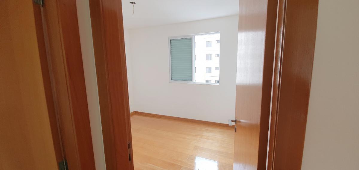 Cobertura, Buritis, 4 Quartos, 5 Vagas, 1 Suíte