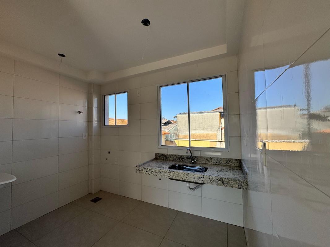 Apartamento, Santa Mônica, 2 Quartos, 1 Vaga