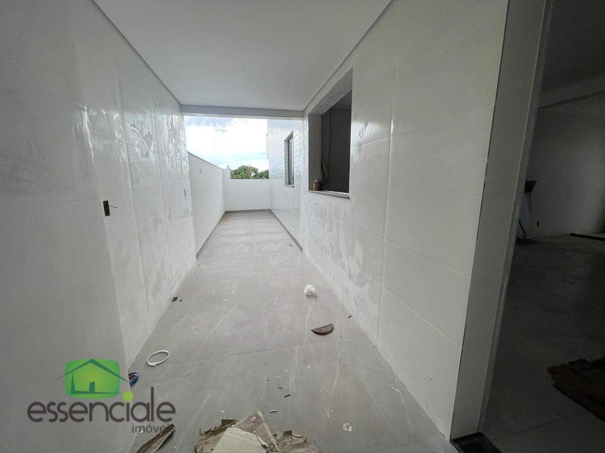 Apartamento, Santa Cruz Industrial, 3 Quartos, 2 Vagas, 1 Suíte