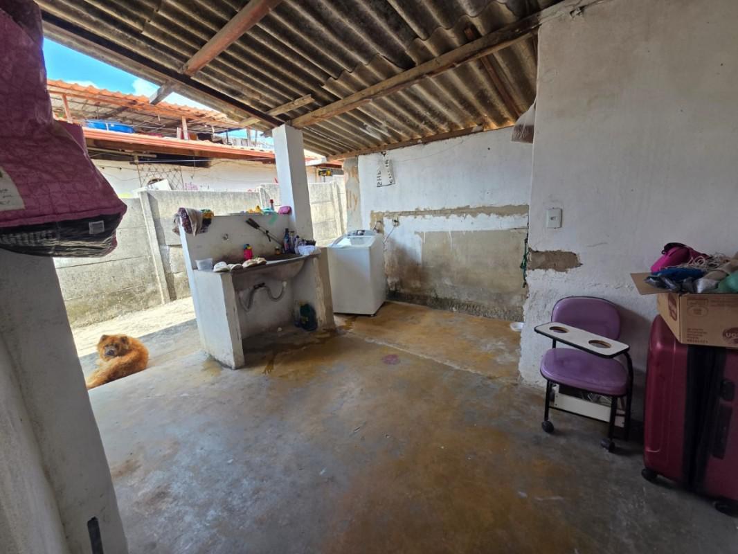 Casa, Coqueiros, 2 Quartos, 6 Vagas
