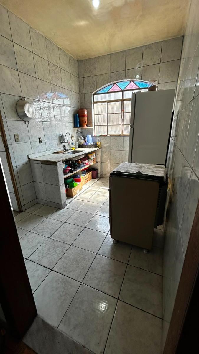 Casa, Jardim Leblon, 3 Quartos, 2 Vagas, 1 Suíte