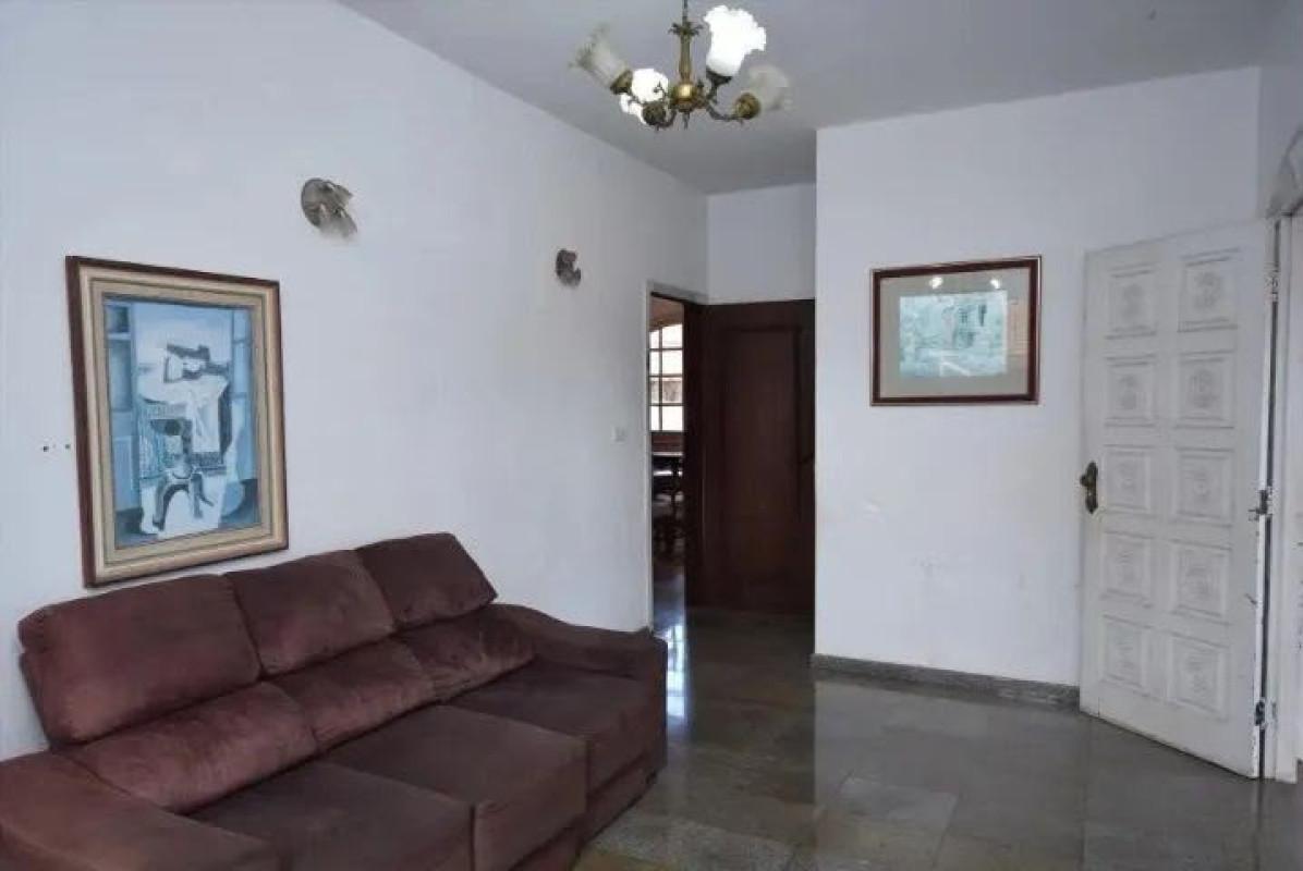 Casa, Camargos, 4 Quartos, 10 Vagas