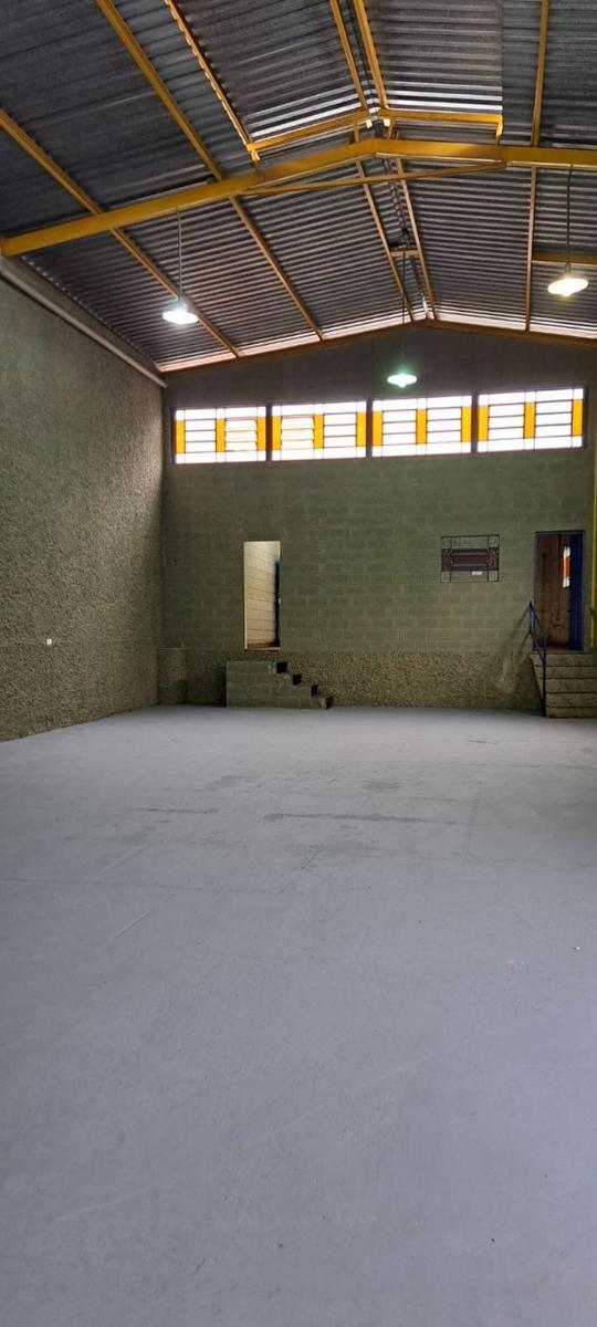 Galpão, Centro, 0 Quarto, 0 Vaga