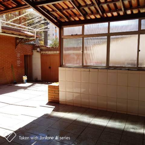 Casa, Santa Efigênia, 5 Quartos, 4 Vagas, 3 Suítes
