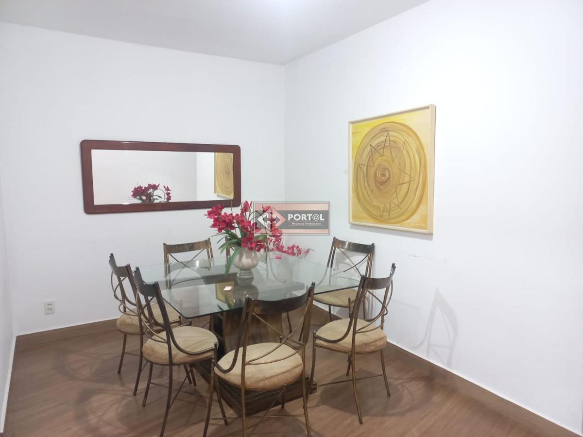 Casa, Vila Clóris, 3 Quartos, 4 Vagas, 1 Suíte