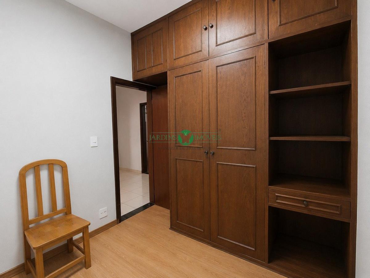 Casa, Ipiranga, 3 Quartos, 5 Vagas, 1 Suíte