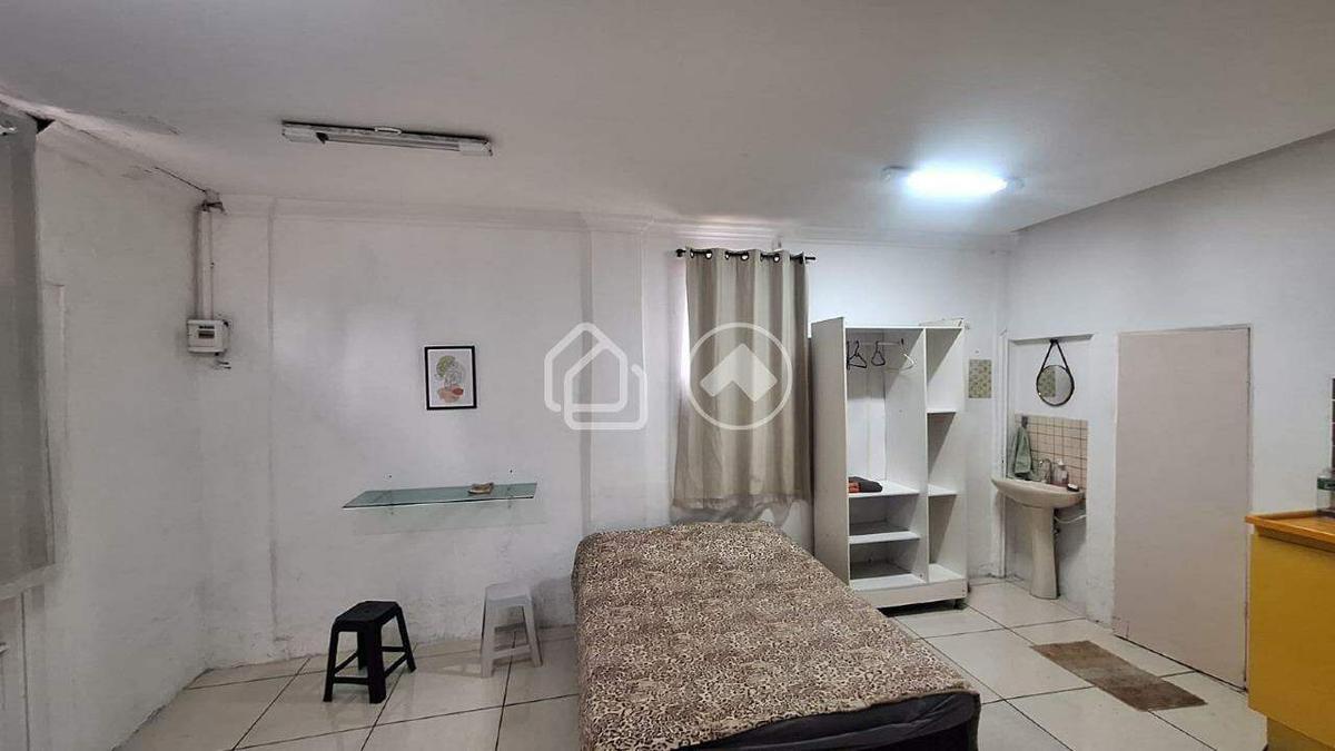 Quitinete, Padre Eustáquio, 1 Quarto, 1 Suíte