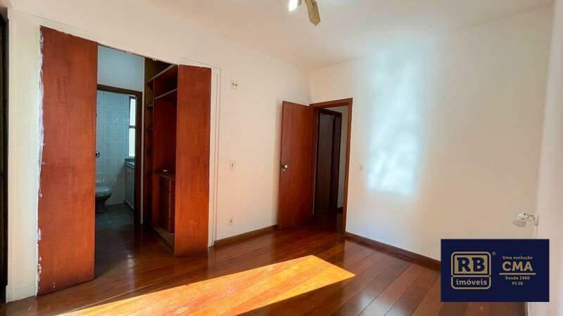 Apartamento, Coração de Jesus, 4 Quartos, 2 Vagas, 1 Suíte