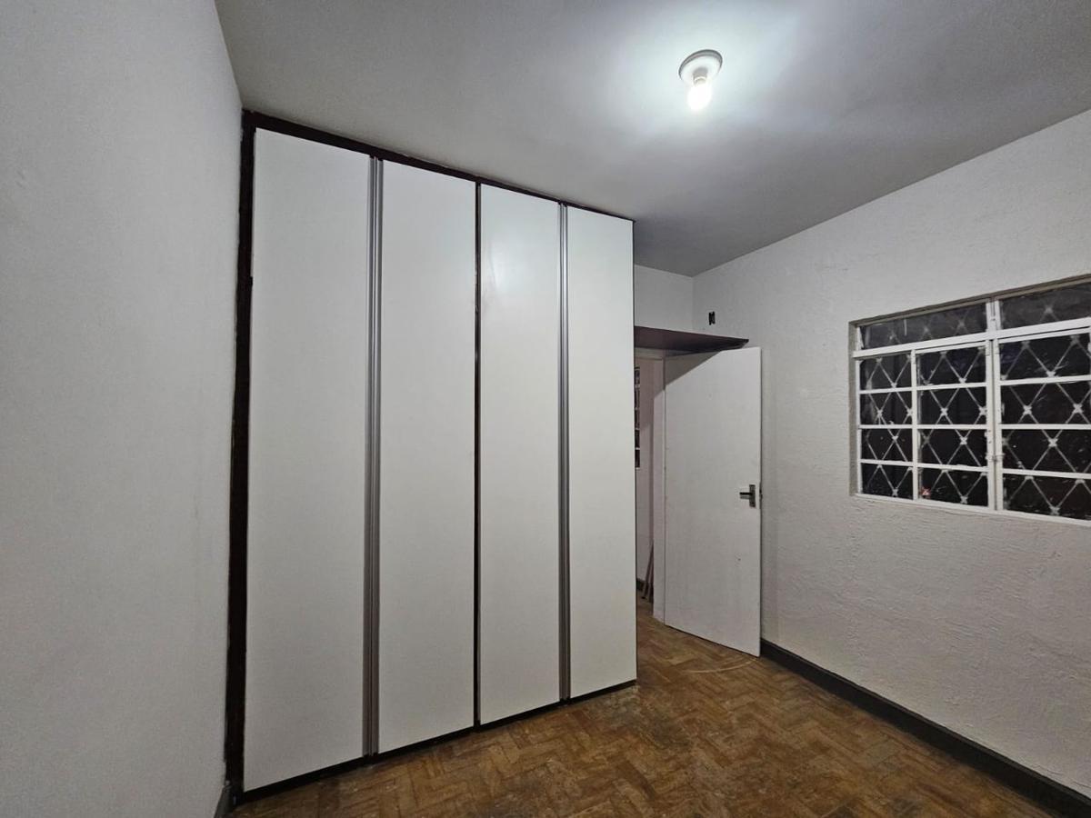 Casa, Renascença, 2 Quartos, 2 Vagas