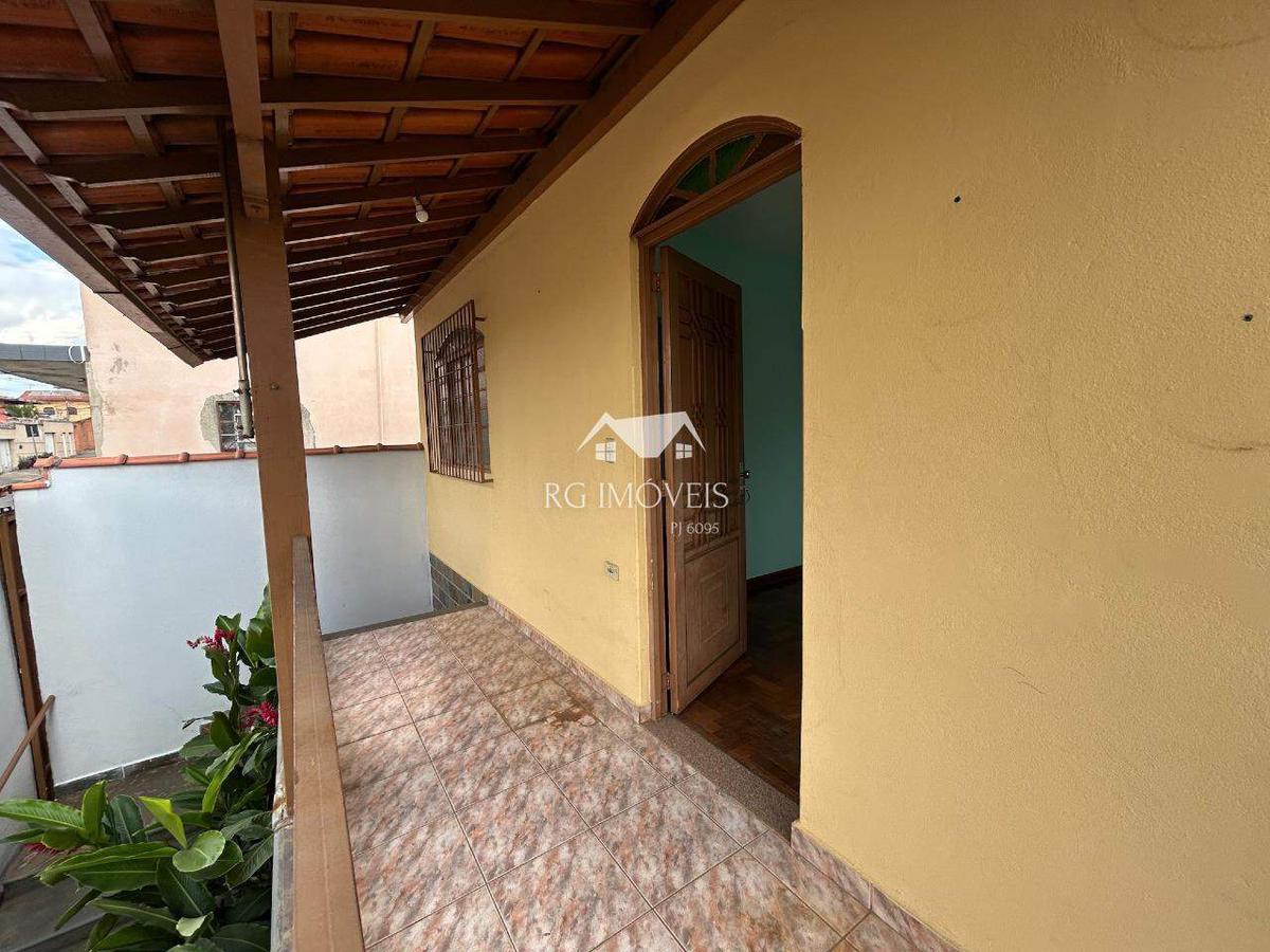 Casa, Betânia, 3 Quartos, 2 Vagas, 1 Suíte