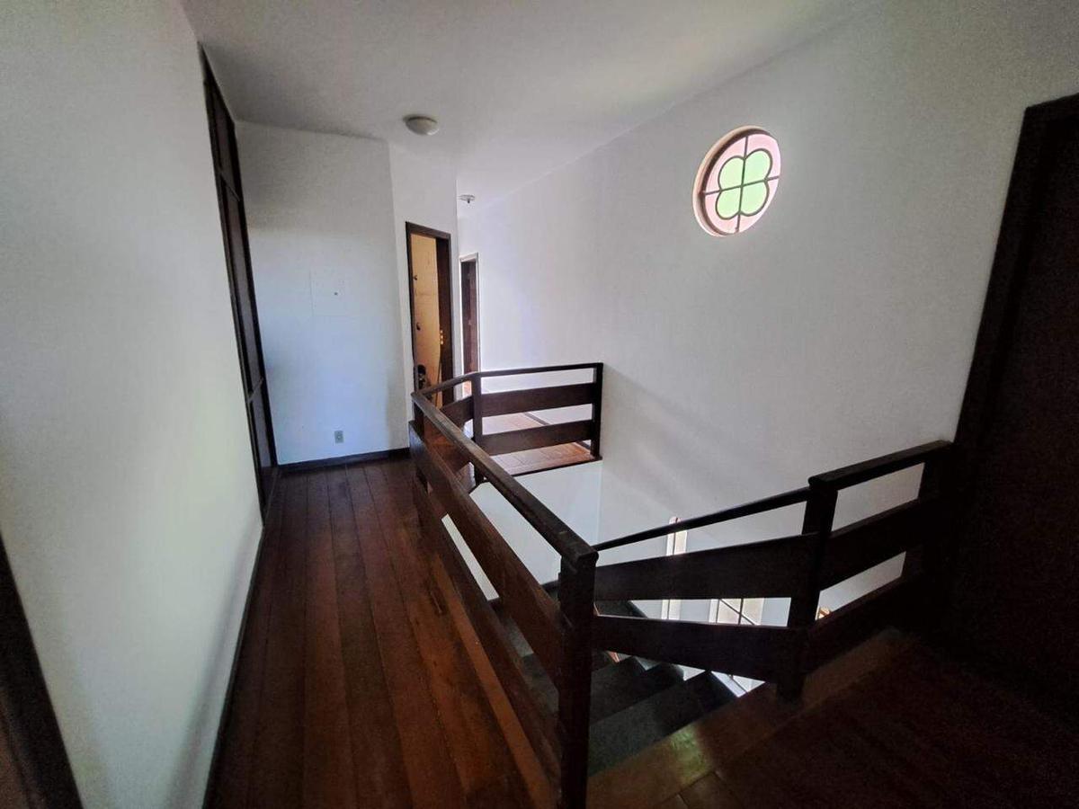 Casa, Nova Suíssa, 4 Quartos, 3 Vagas, 1 Suíte