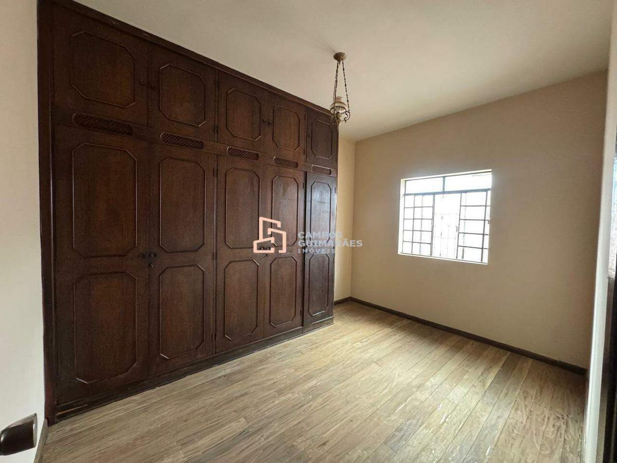 Casa, Centro, 3 Quartos, 1 Vaga, 1 Suíte