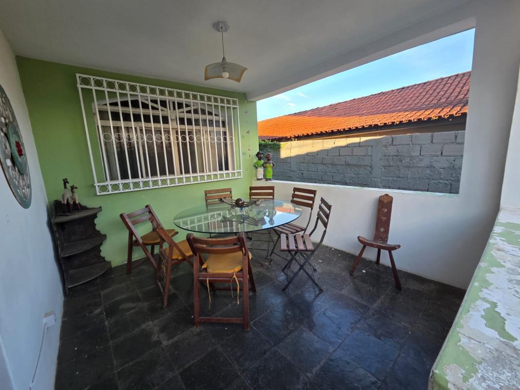 Casa, Coqueiros, 3 Quartos, 6 Vagas