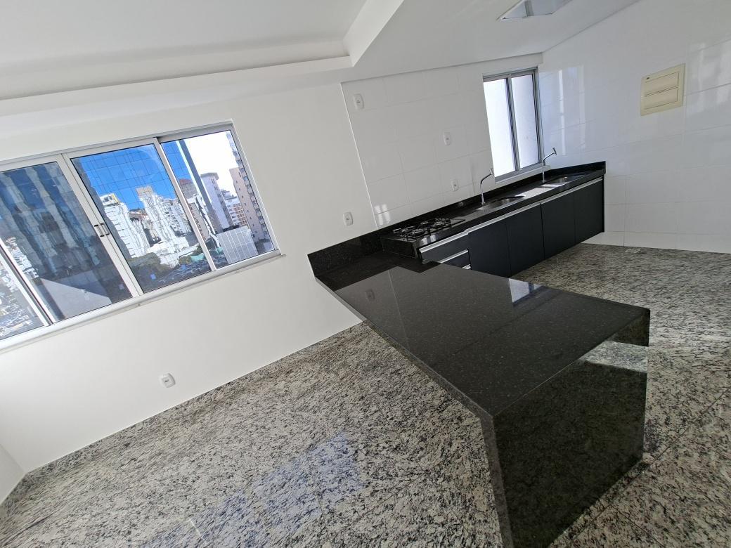 Apartamento, Funcionários, 2 Quartos, 2 Vagas, 1 Suíte