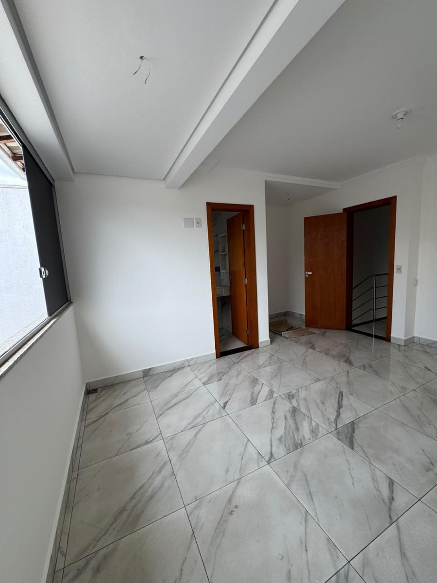 Casa, Rio Branco, 3 Quartos, 2 Vagas, 1 Suíte