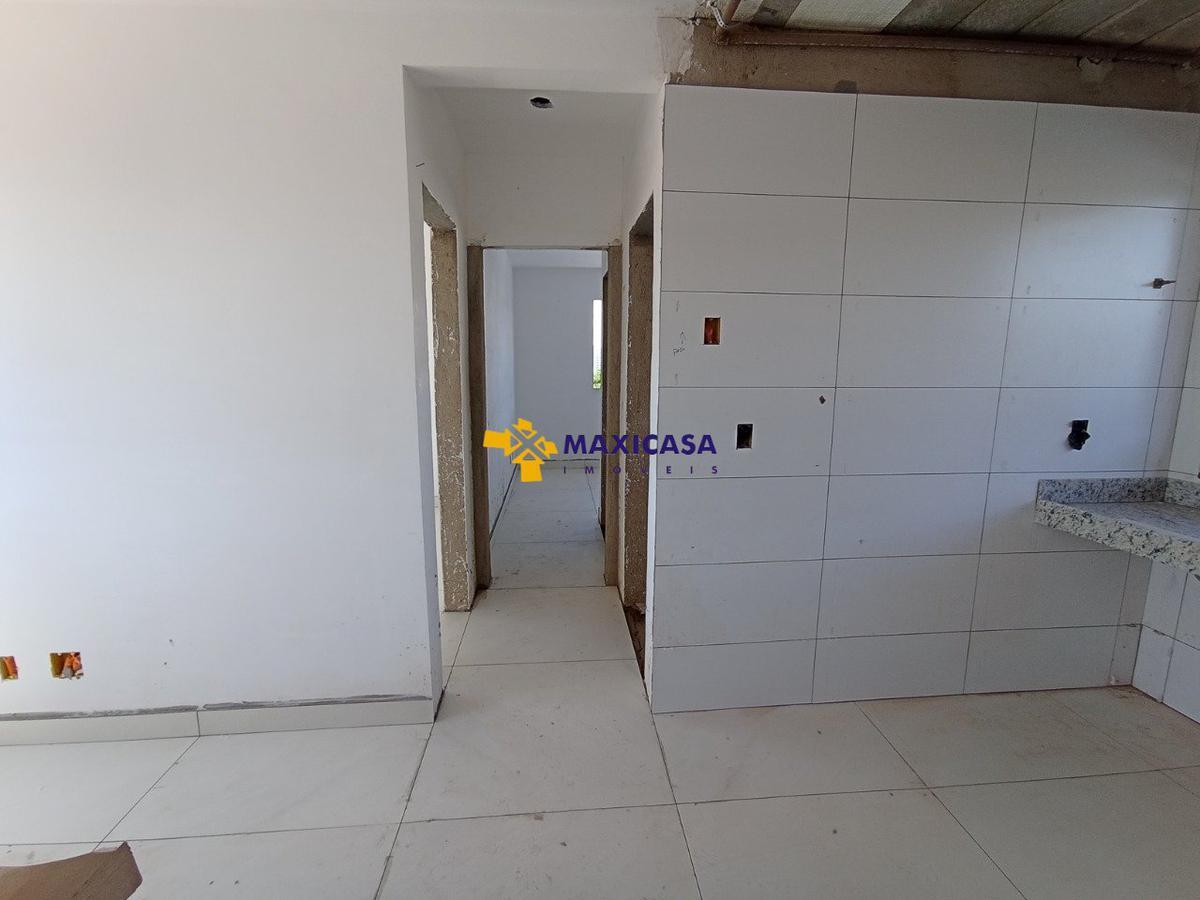 Apartamento, Santa Mônica, 2 Quartos, 1 Vaga