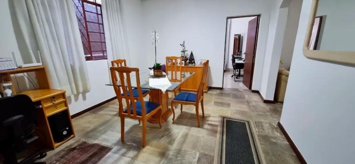 Casa, Santa Inês, 3 Quartos, 2 Vagas, 2 Suítes