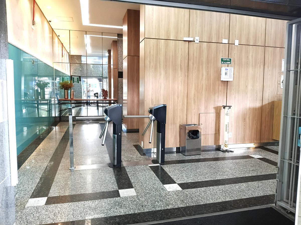 Sala, Santa Efigênia