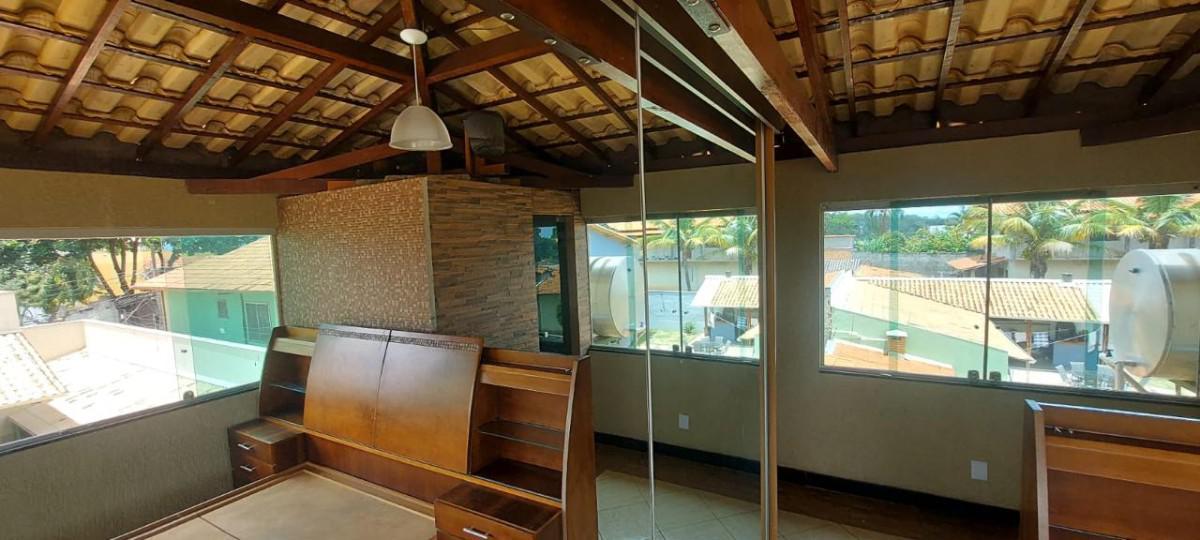 Casa, Trevo, 5 Quartos, 8 Vagas, 1 Suíte