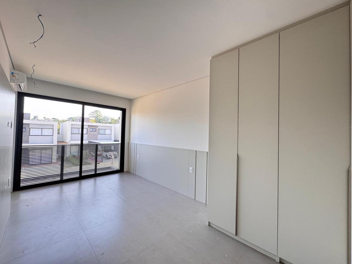 Casa, Garças, 3 Quartos, 2 Vagas, 1 Suíte