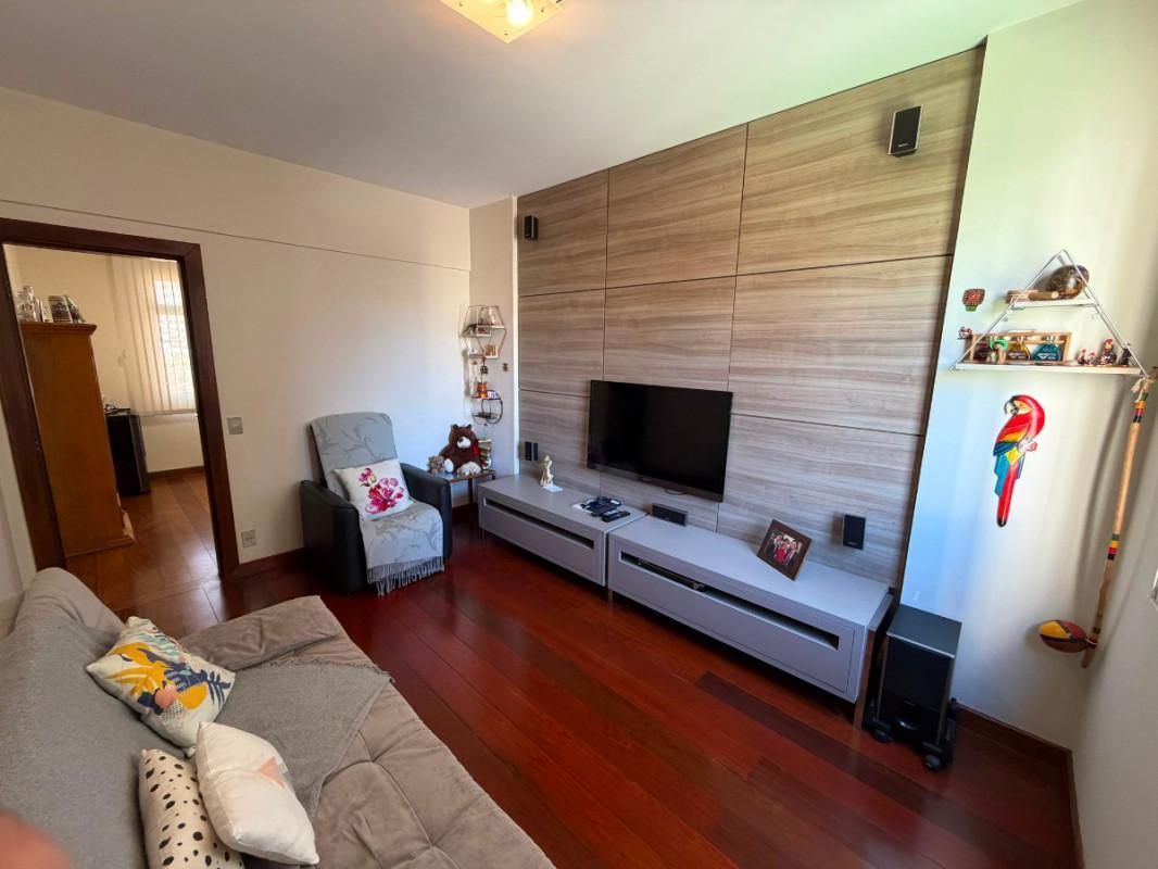 Apartamento, Cruzeiro, 4 Quartos, 2 Vagas, 1 Suíte