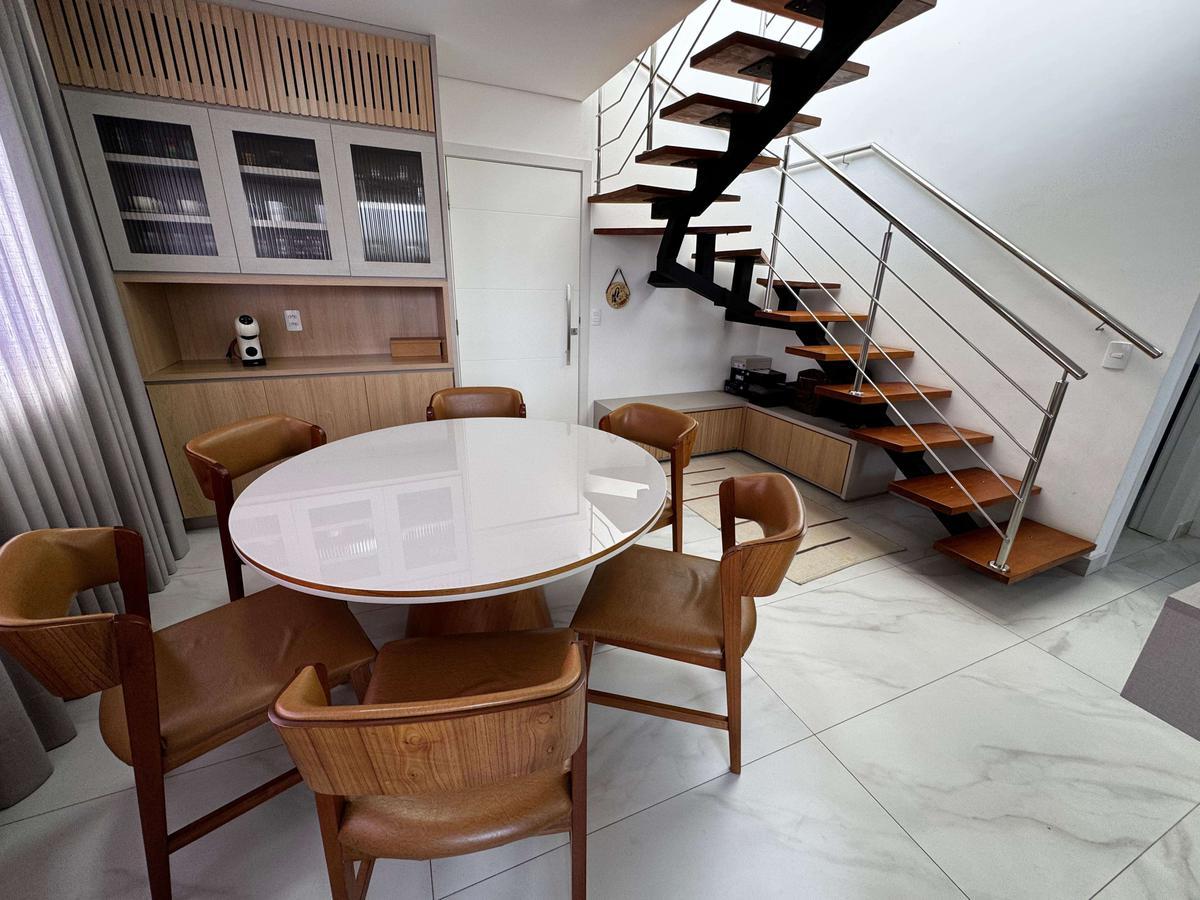 Cobertura, Sagrada Família, 2 Quartos, 2 Vagas, 1 Suíte