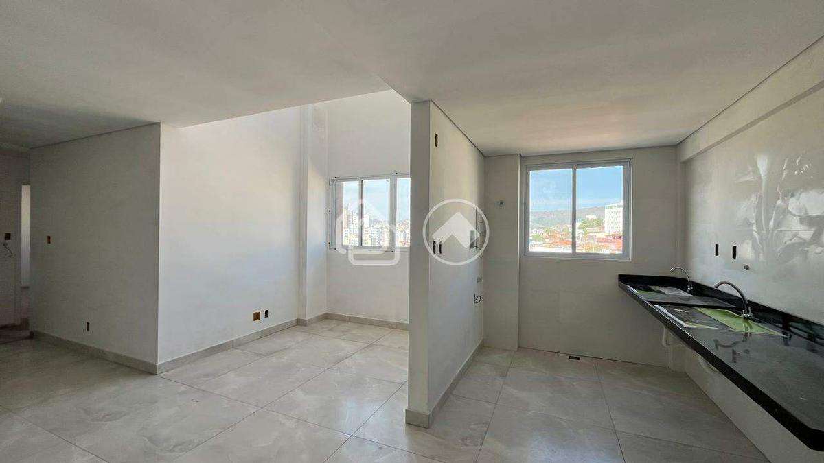 Cobertura, Sagrada Família, 3 Quartos, 2 Vagas, 1 Suíte