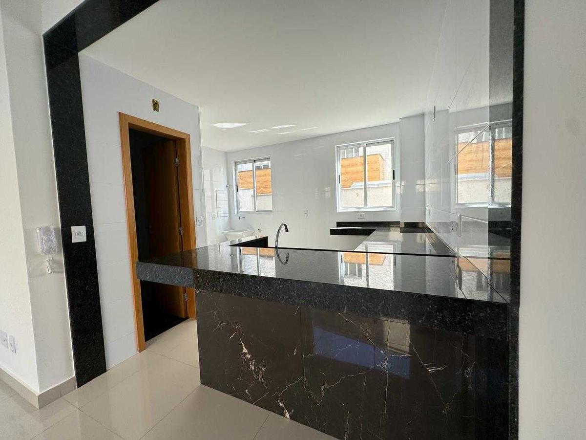 Apartamento, Vila Paris, 2 Quartos, 2 Vagas, 2 Suítes