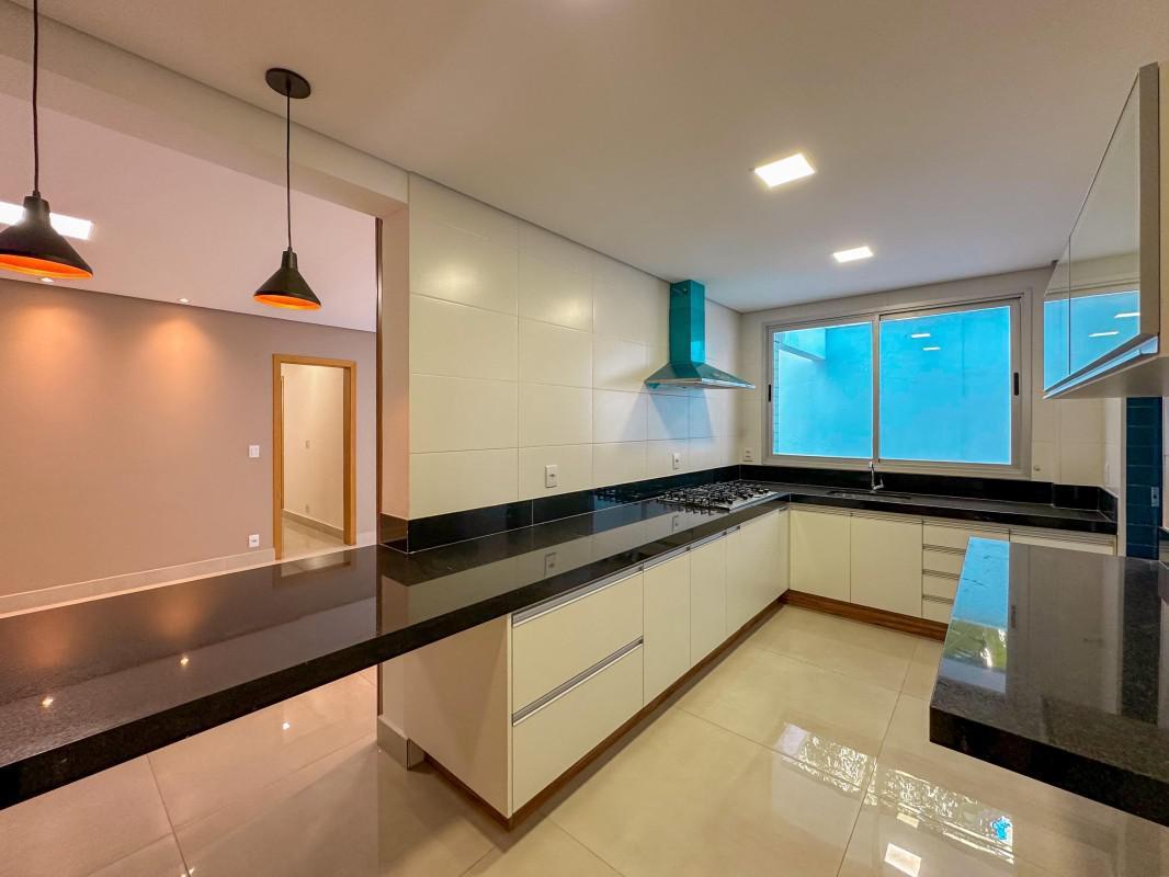 Apartamento, Ouro Preto, 3 Quartos, 3 Vagas, 1 Suíte